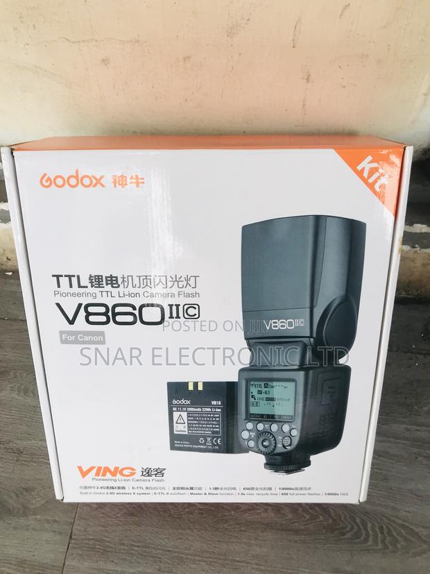 Nicest Godox V860ii-C Camera Flash Light for Canon · Photo 1