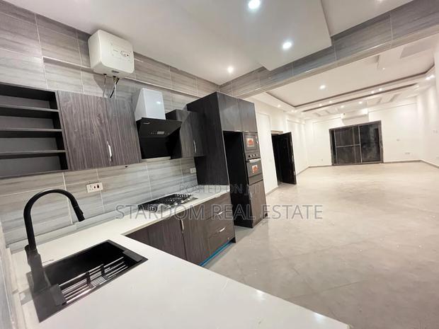 2bdrm Apartment in Adjiriganor for rent · Photo 2