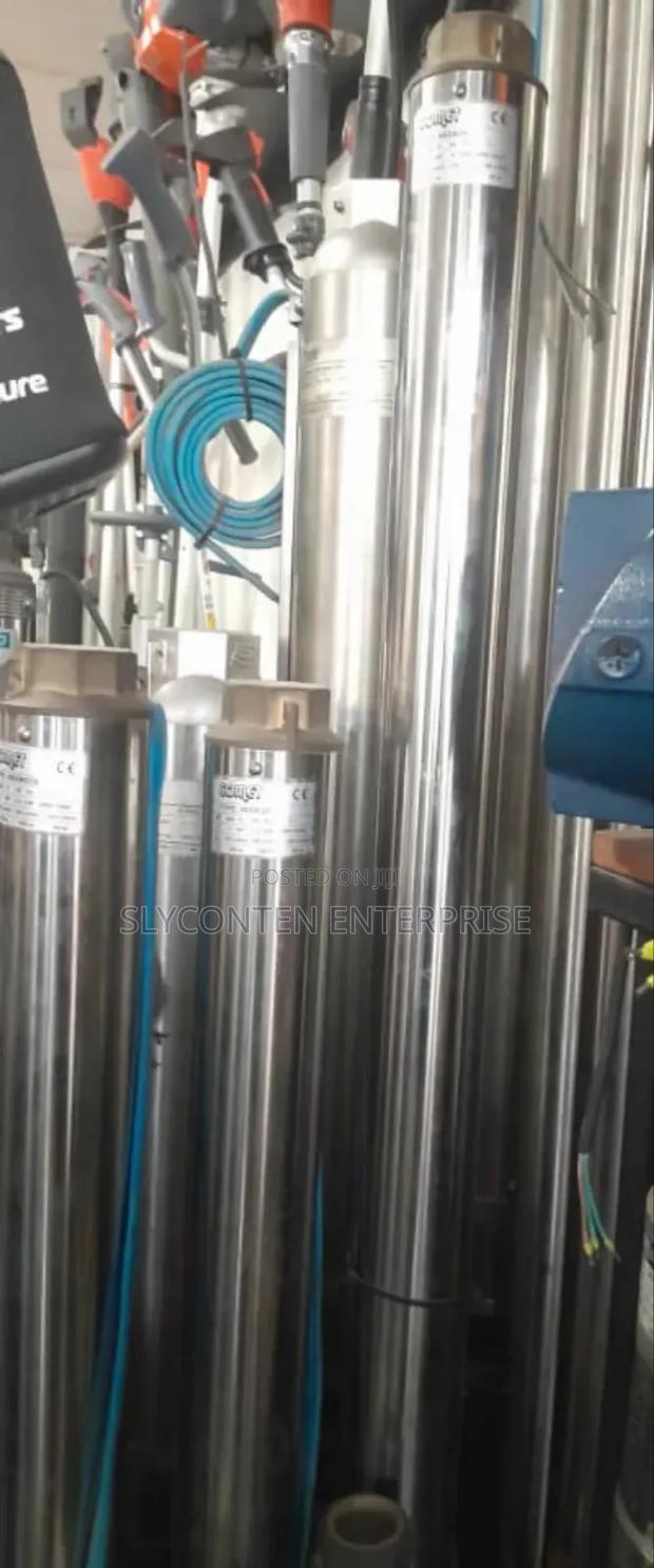 Comet 5.5HP Borehole Submersible Pump · Photo 2