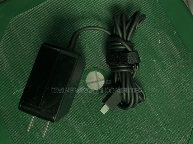 Asus AC Adapter /Charger Flat Mouth, 19v=1.75A Uk Used · Photo 6