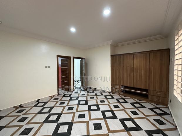 3bdrm Apartment in Nmai Dzorn for rent · Photo 8