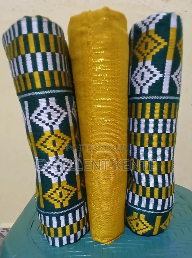Quality Handwoven Kente · Photo 1