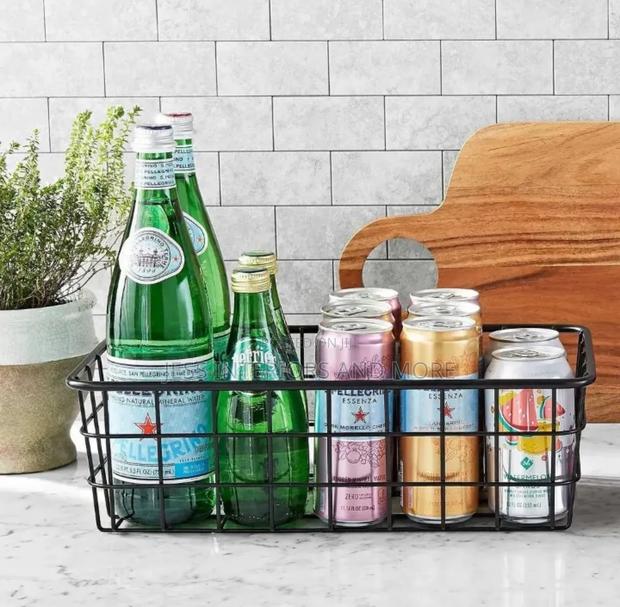 Member's Mark 2-Tier Snack Stand · Photo 3