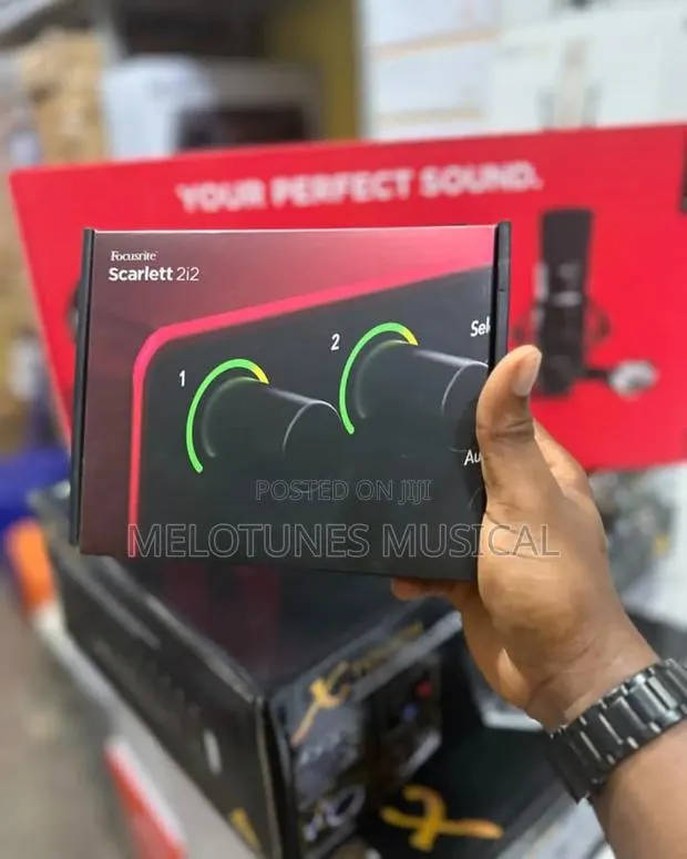 Focusrite Scarlett 2i2 4th Generation Soundcard · Photo 1