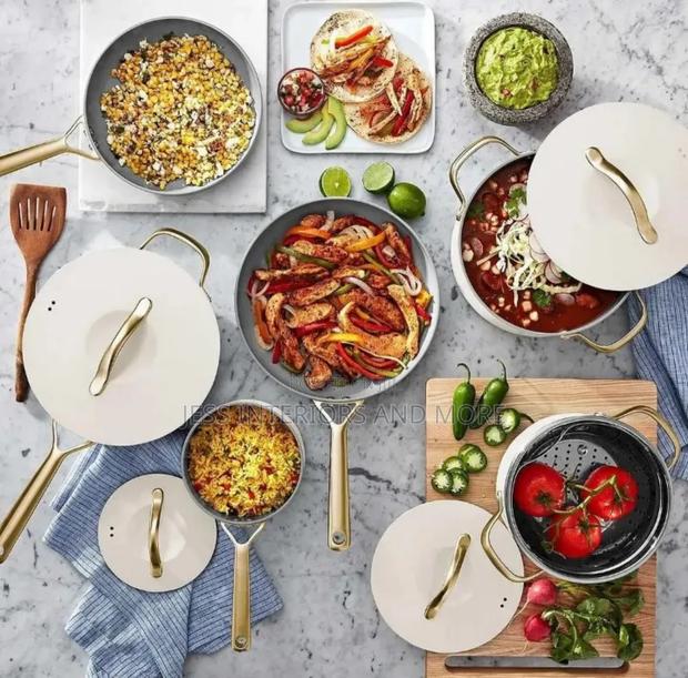 Member's Mark 11-Piece Modern Ceramic Cookware Set -Cream · Photo 2