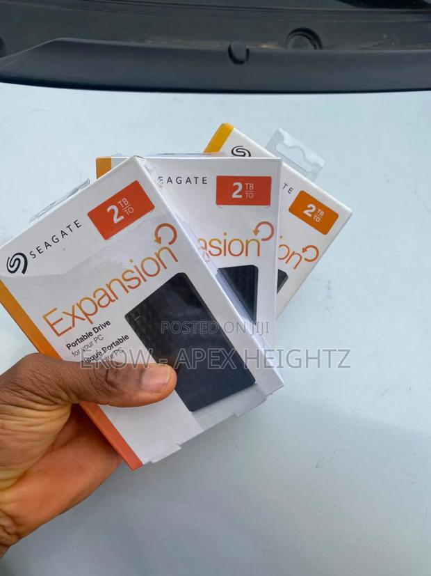 1tb / 2tb Seagate External Hard Drive / 1 and 2 Terabyte · Photo 2