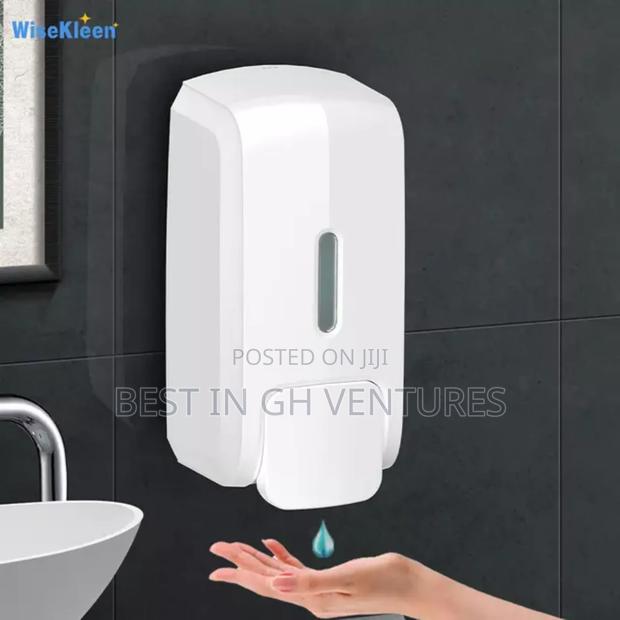 Kitchen/Office/Washroom Manual Soap Dispenser · Photo 1
