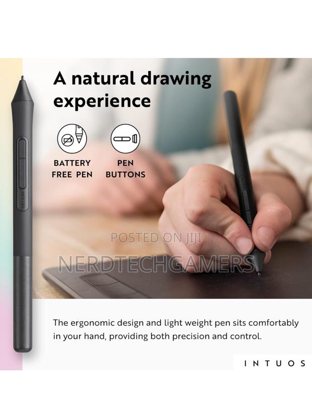 Wacom Intuos Small Graphics Drawing Tablet,Bl · Photo 4