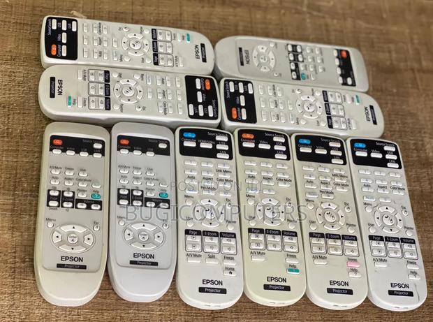 Epson Projector Remote Controller · Photo 1