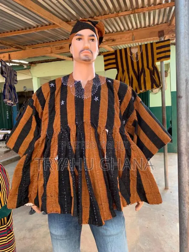Get Premium Handwoven Smocks At Unbeatable Prices · Photo 1
