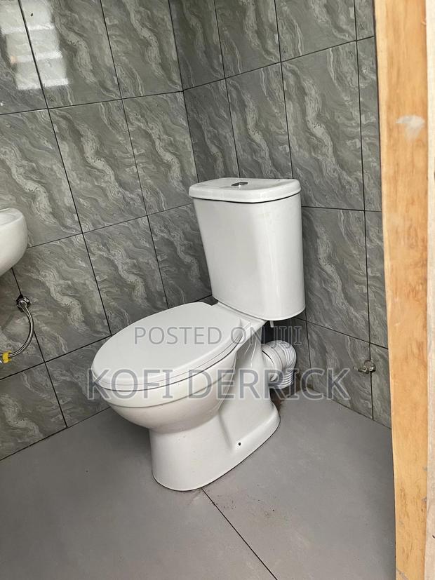 Wc - Toilet Seat · Photo 2
