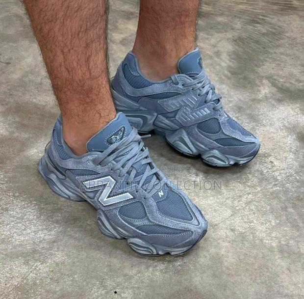 New Balance 9060 Washed Blue · Photo 2
