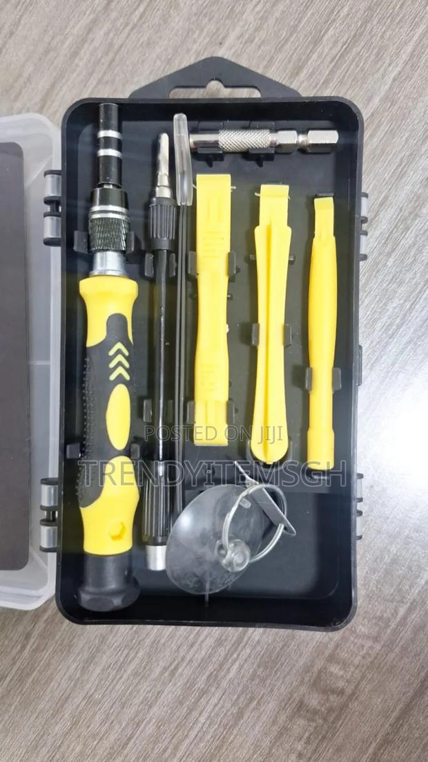 117pcs Magnetic Repair Screwdriver Tool Set · Photo 2