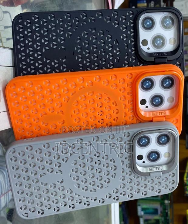 iPhone Silicon Cases · Photo 3
