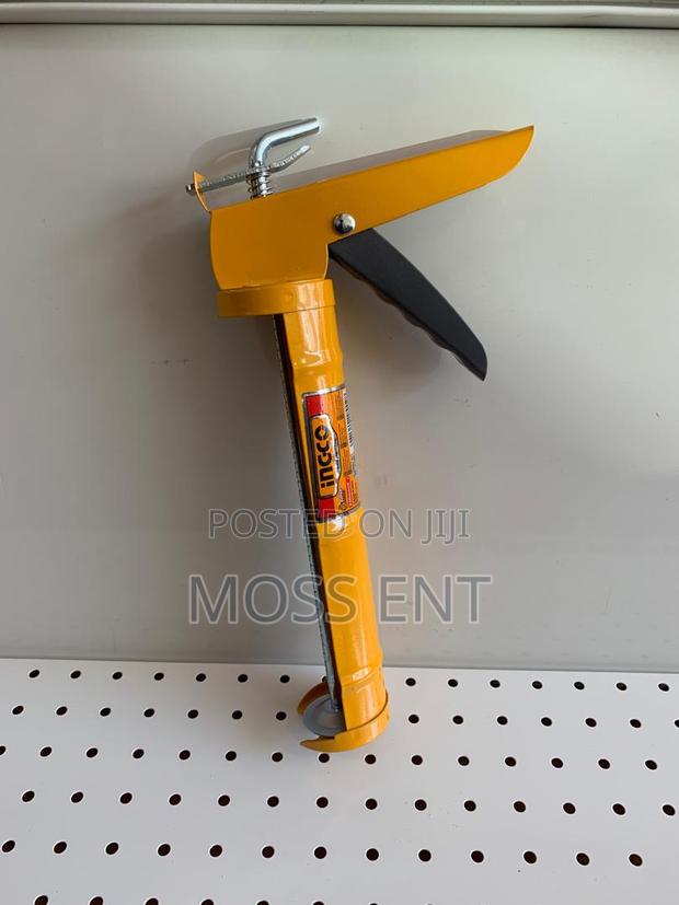 Caulking Gun 9" - Hcg1809 · Photo 1