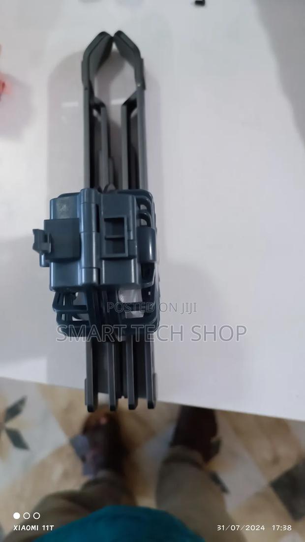 7 Level Foldable Aluminium Laptop Stand + Fan + RGB Light · Photo 7