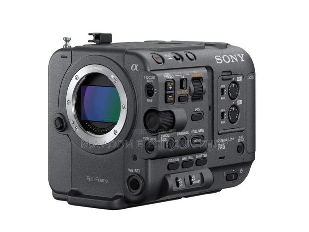 Sony Fx6 Body Only Full Frame Camera · Photo 2