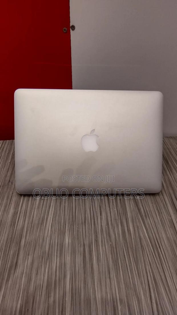 Laptop Apple MacBook Pro 8GB Intel Core i5 SSD 256GB · Photo 3