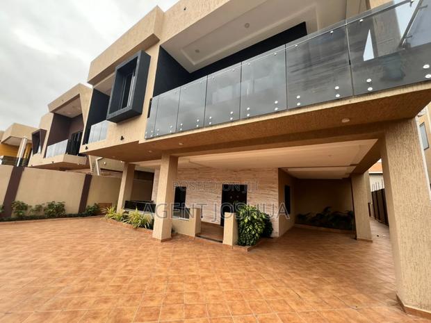 4bdrm House in Manet Junction, Airport Residential Area for sale · Photo 2