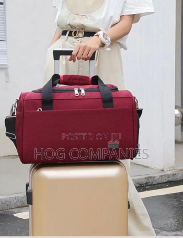 Waterproof Sport Golf Luggage Travelling Shoe Slot Gym Bag · Photo 4