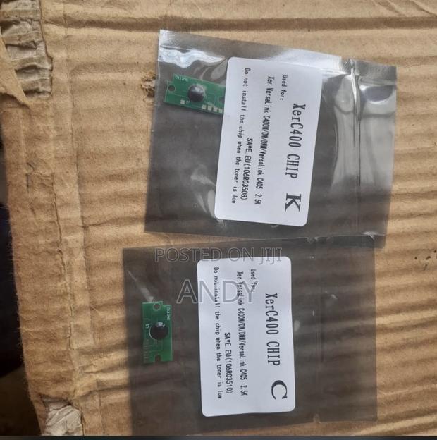 Chips for Xerox Toners · Photo 1