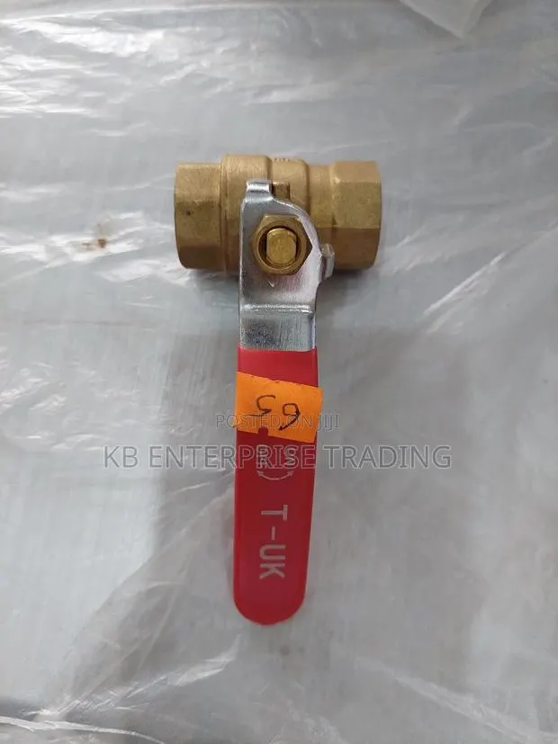 T-Uk Brass Ball Valves With Red Lever Handles · Photo 1