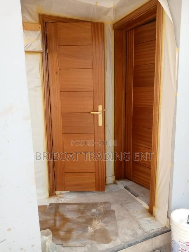 Wooden Doors · Photo 1