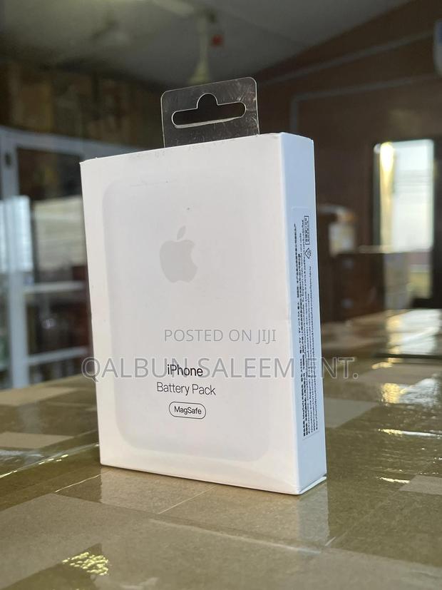 iPhone Magsafe 5,000mah Battery Pack Power Bank iPhone 12-17 Pro Max · Photo 4
