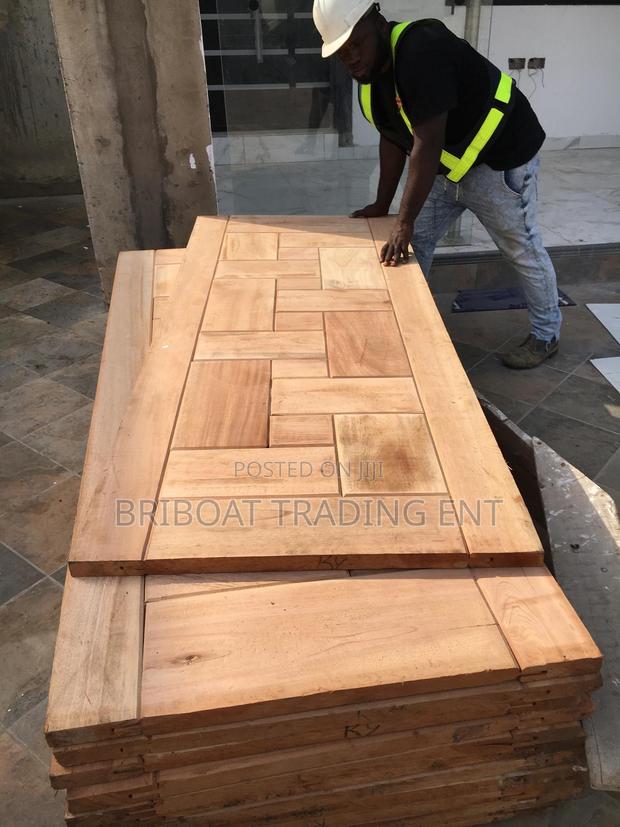 Wooden Doors · Photo 1