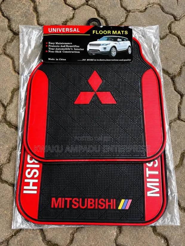 Mitsubishi Red Side/Side Rubber Floor Mat · Photo 1