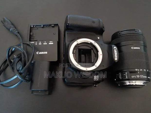 Canon 60D Entry Level DSRL Camera for Sale, 90 Percent New · Photo 1