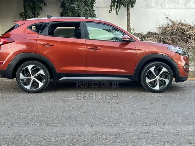 Hyundai Tucson Sport AWD 2017 Orange · Photo 1