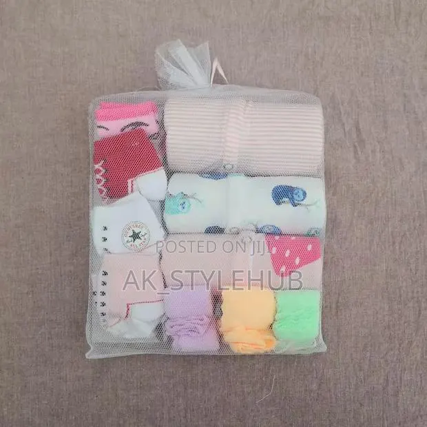 Baby Cloth Gift Set (Overall ,Mittens · Photo 2