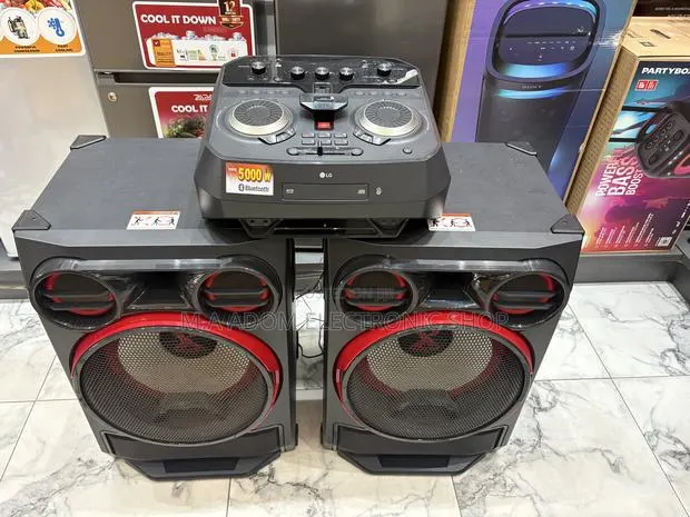 Lg Xbooom 5000 Watts Sound Output · Photo 1