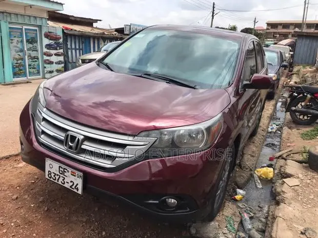 Honda CR-V 2014 Red · Photo 1