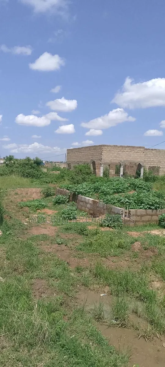 Half Plot for Sale Amasaman Domeabra for Stores · Photo 1