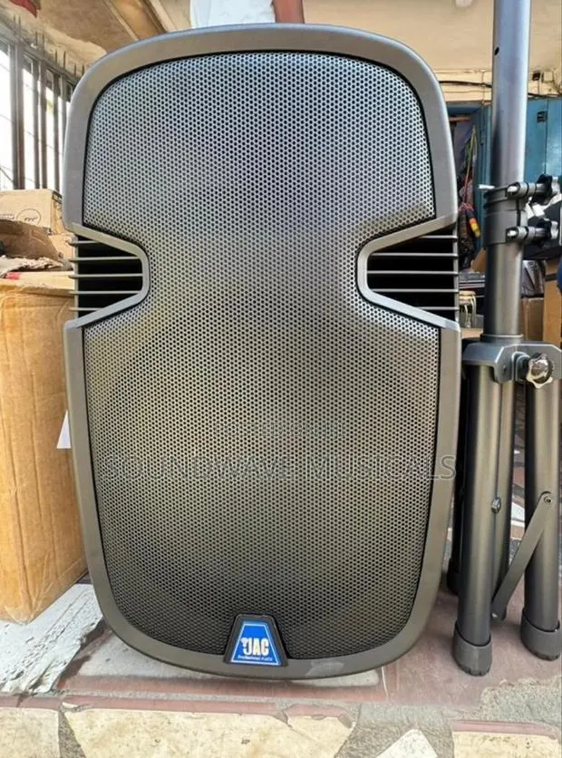 Jac 15" Bluetooth Speaker · Photo 1
