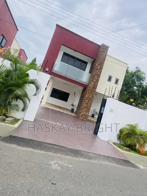 4bdrm House in Abelemkpe for rent · Photo 1