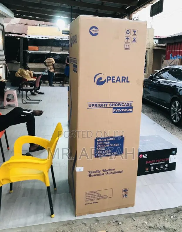Get Premium Pearl PVC 352 1 Door Electric Display Fridge · Photo 1
