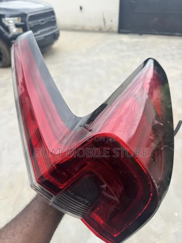Honda CRV Taillight 2020/2022 · Photo 1