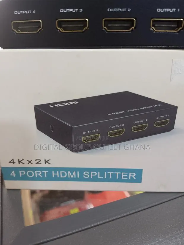 4 Port Hdmi Splitter · Photo 1
