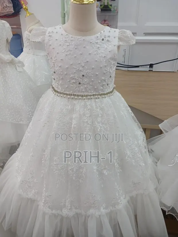 Girls Gowns · Photo 1