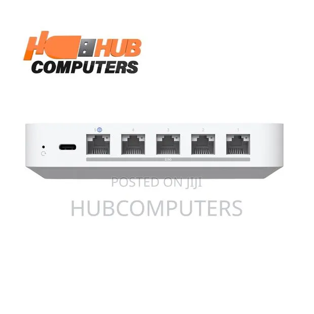 Ubiquiti Unifi Cloud Gateway Max · Photo 1