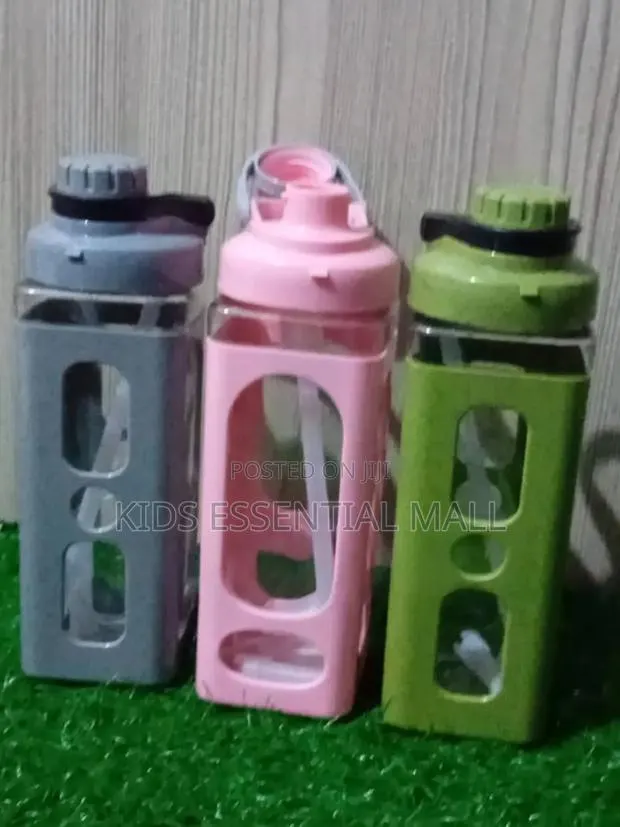 Water Bottle for Children · Photo 1