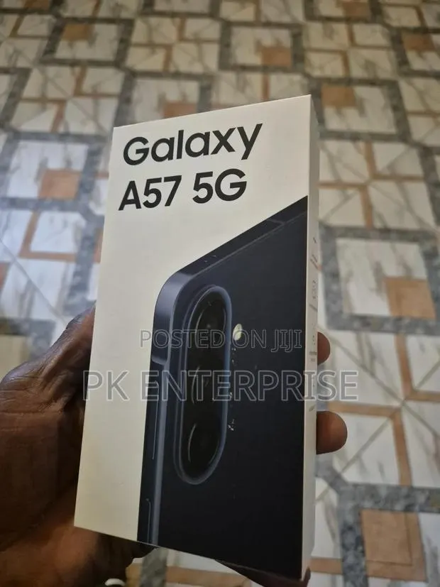 New Samsung Galaxy A57 128 GB Black · Photo 1