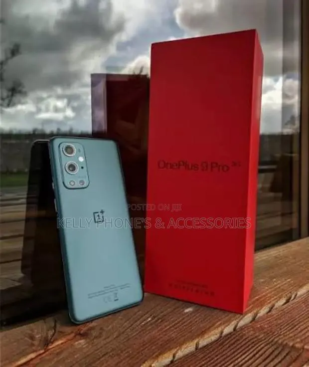 New OnePlus 9 Pro 256 GB Black · Photo 1