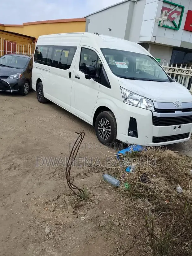 New Toyota HiAce 2024 White · Photo 1