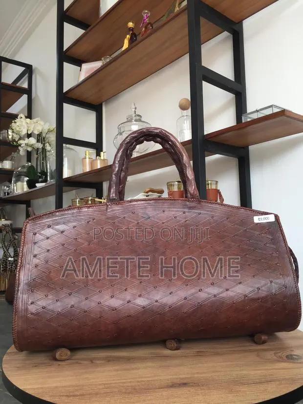 Handmade Leather Bags · Photo 1