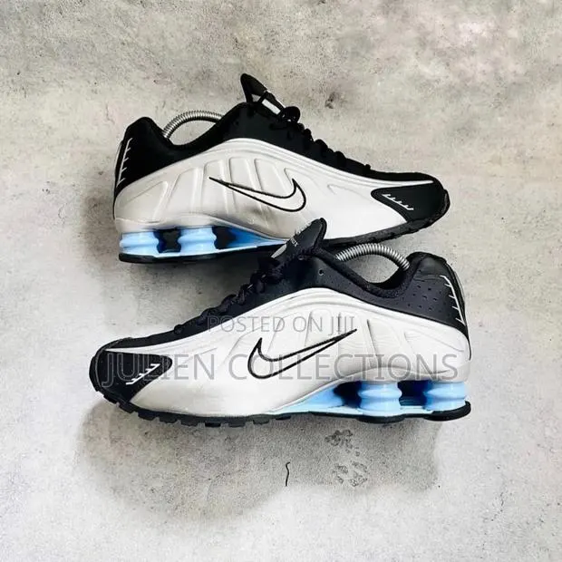 Nike Air Shox Silver Black and Sea Blue · Photo 1