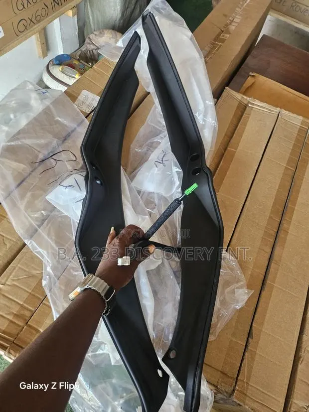 Honda CRV 2017/2019/2020/2021 Boot Sensors Left and Right · Photo 1